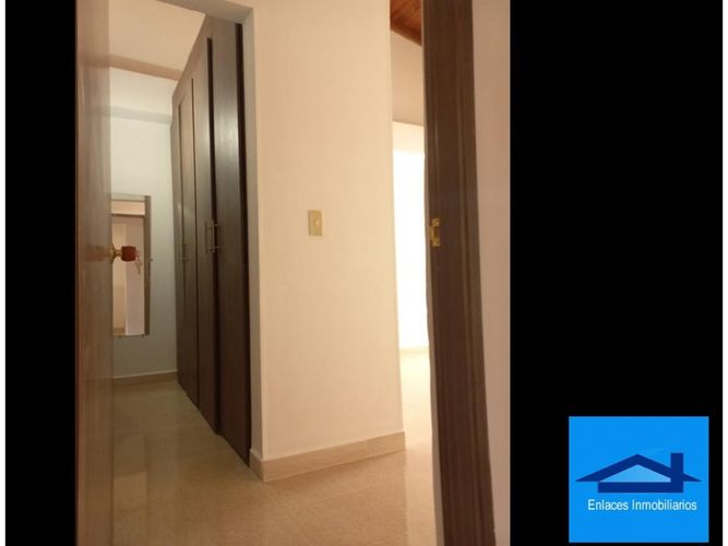 Apartamento en venta en La Candelaria, Medellín · foto 15 de 19