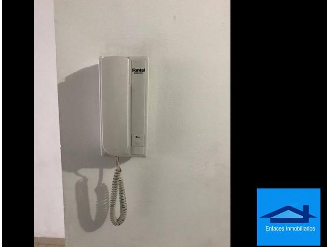 Apartamento de 3 alcobas en venta en San Fernando, Itagüí, 83 m² · foto 5 de 13