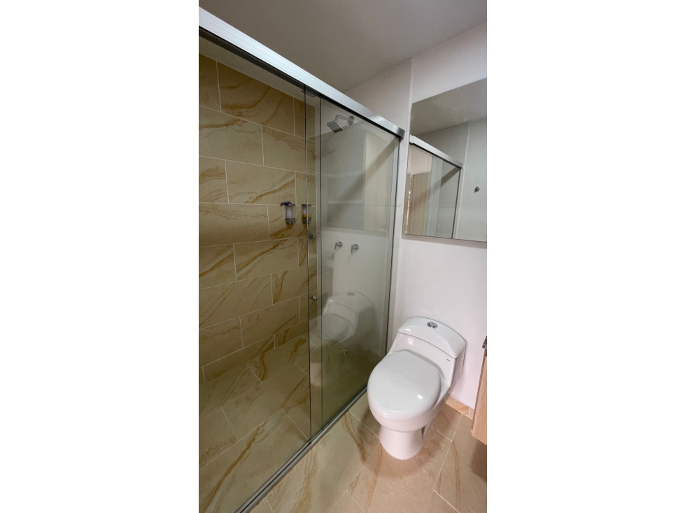 Apartamento en venta en Suramérica, Itagüí · foto 4 de 13