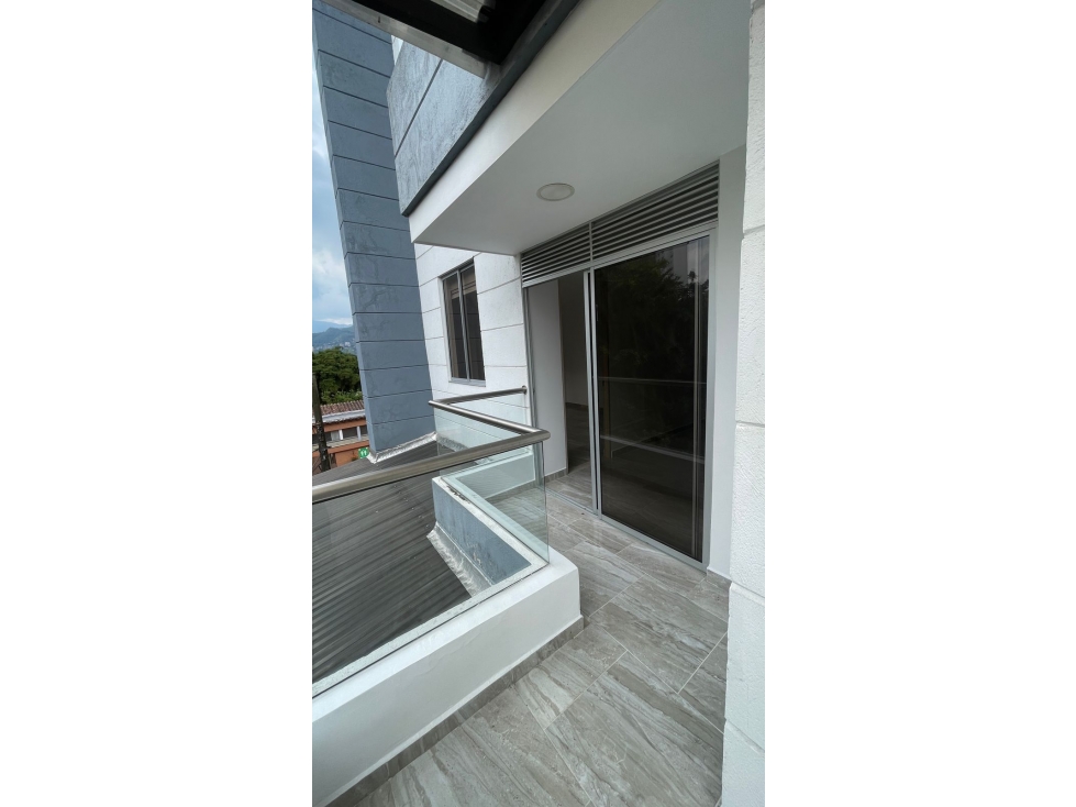 Apartamento en venta en Suramérica, Itagüí · foto 8 de 13