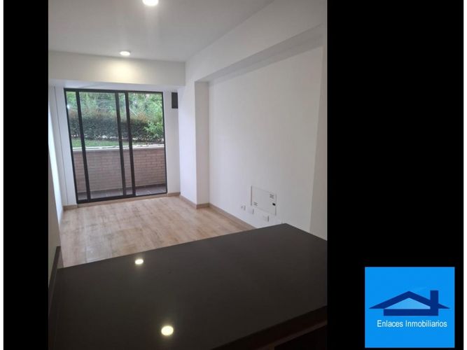 Apartamento de 2 alcobas en venta en El Retiro, 53 m² · foto 2 de 20