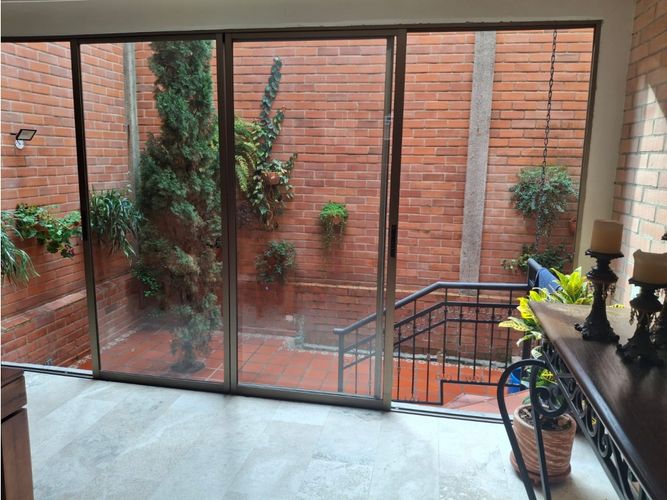 Casa de 5 alcobas en venta en Loma De San Jose, Sabaneta, 467 m² · foto 24 de 24
