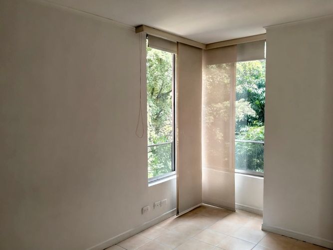 Apartamento de 3 alcobas en arriendo en El Poblado, Medellín, 68 m² · foto 9 de 17