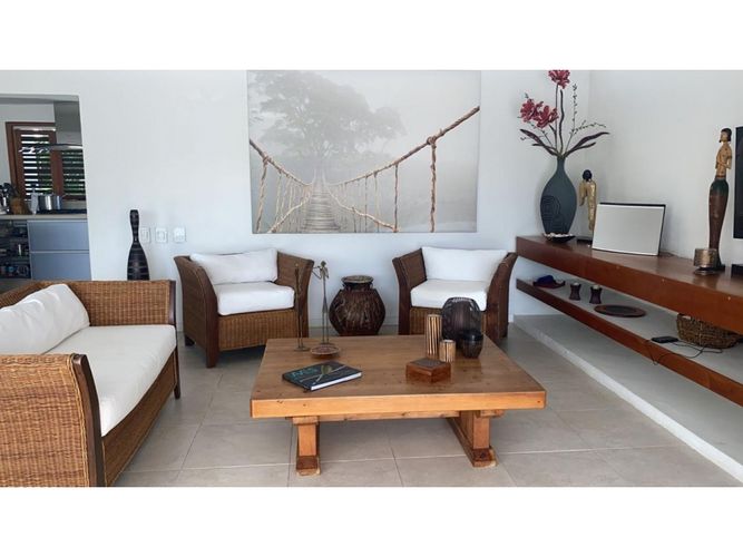 Casa de 5 alcobas en venta en El Paso, Girardot, 336 m² · foto 14 de 21