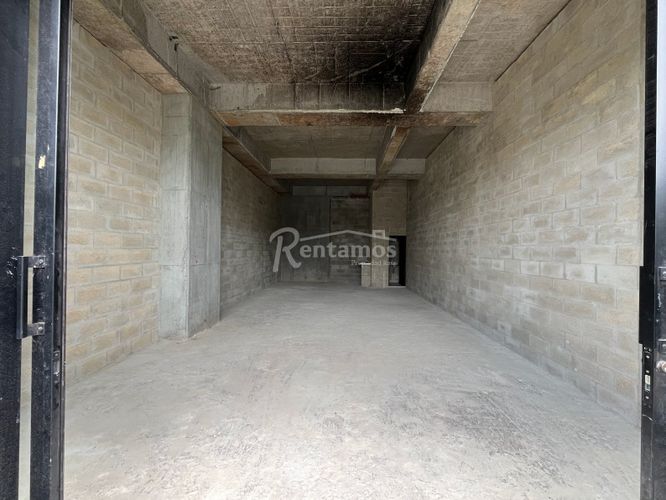 Local en arriendo en Las Casitas, Envigado, 72 m² · foto 4 de 12