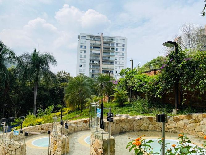 Apartamento en venta en Aguacatal, Cali · foto 22 de 24