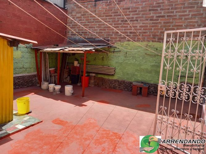 Casa de 9 alcobas en venta en El Poblado, Medellín, 335 m² · foto 11 de 24