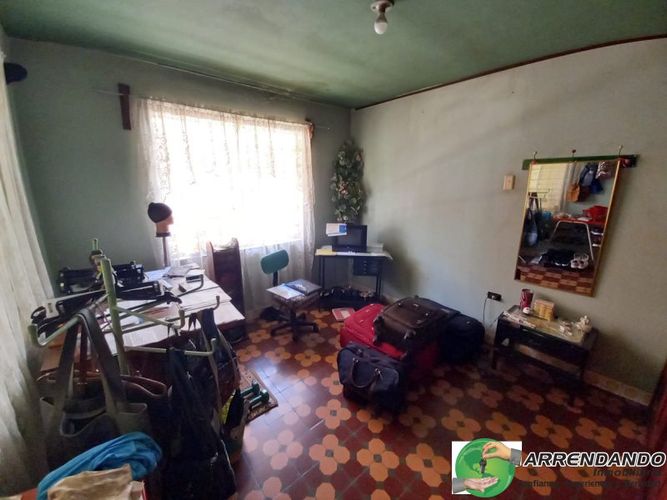 Casa de 9 alcobas en venta en El Poblado, Medellín, 335 m² · foto 13 de 24