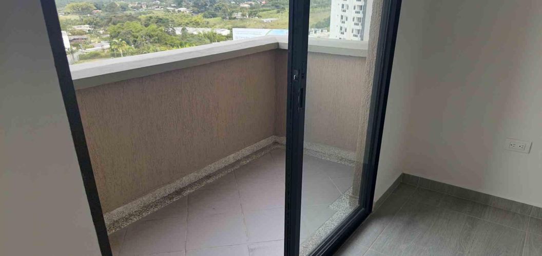 Apartamento de 2 alcobas en venta en Ciudadela Los Quimbayas, Armenia, 56 m² · foto 2 de 15