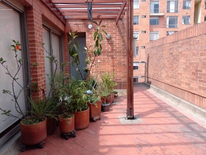 Casa de 4 alcobas en venta en Ciudad Salitre, Bogotá, 360 m² · foto 9 de 17