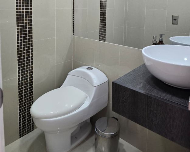 Apartamento de 3 alcobas en venta en El Diamante No. 2, Medellín, 144 m² · foto 16 de 17