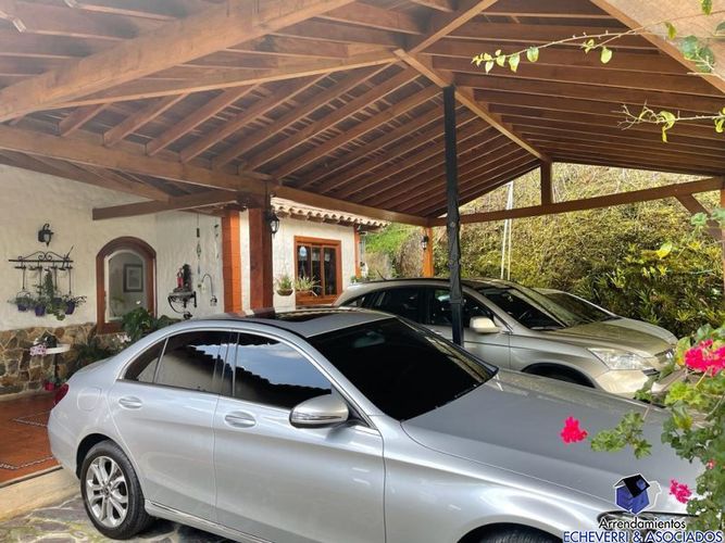 Casa de 4 alcobas en venta en Loma Del Escobero, Envigado, 520 m² · foto 10 de 15