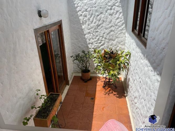 Casa de 4 alcobas en venta en Loma Del Escobero, Envigado, 520 m² · foto 13 de 15