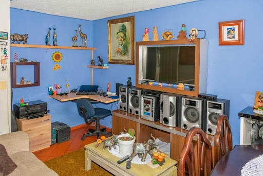 Casa en venta en La Clarita, Bogotá · foto 9 de 17