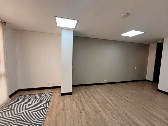 Oficina en arriendo en El Poblado, Medellín, 34 m² · foto 10 de 11