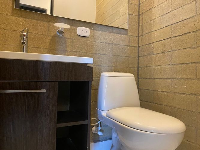 Oficina en venta en Cristo Rey, Medellín, 55 m² · foto 5 de 5