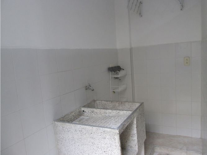 Apartamento de 3 alcobas en venta en San Miguel, Bucaramanga, 67 m² · foto 7 de 21
