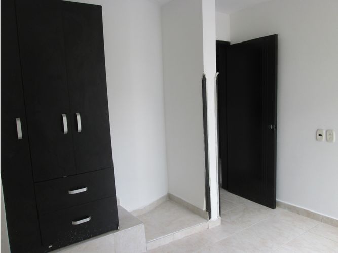 Apartamento de 3 alcobas en venta en San Miguel, Bucaramanga, 67 m² · foto 9 de 21