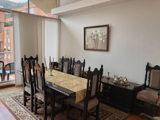 Apartamento de 4 alcobas en venta en Bella Suiza, Bogotá, 281 m² · foto 6 de 22