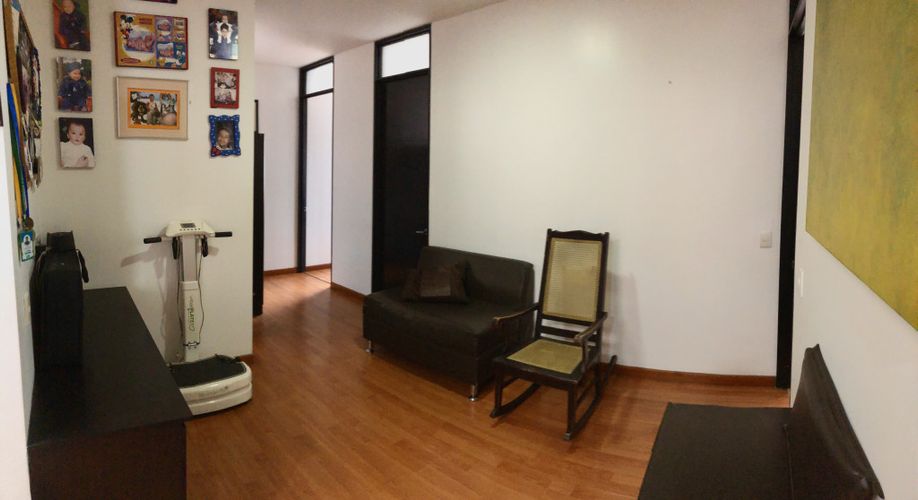 Apartamento de 4 alcobas en venta en Bella Suiza, Bogotá, 281 m² · foto 13 de 22