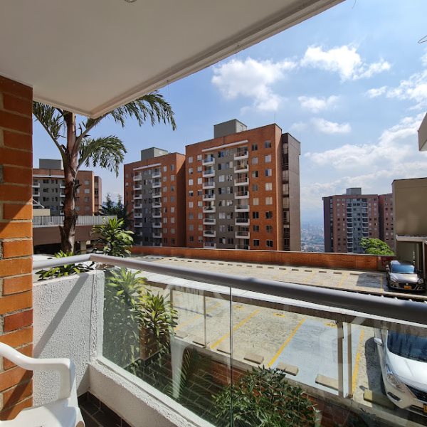 Apartamento en venta en Señorial, Envigado