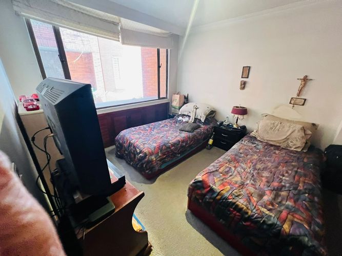 Apartamento de 2 alcobas en venta en Santa Barbara Central, Bogotá, 167 m² · foto 23 de 24
