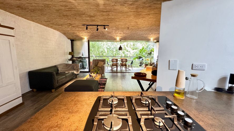 Apartamento en venta en El Poblado, Medellín · foto 19 de 24