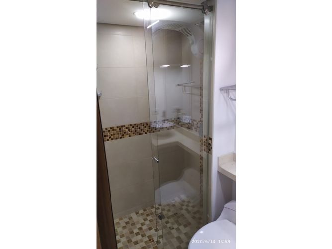 Apartaestudio en venta en Engativá, Bogotá, 49 m² · foto 3 de 19