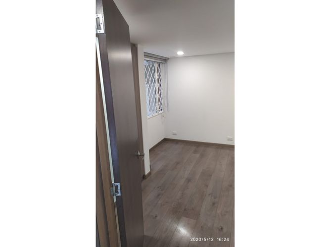 Apartaestudio en venta en Engativá, Bogotá, 49 m² · foto 16 de 19