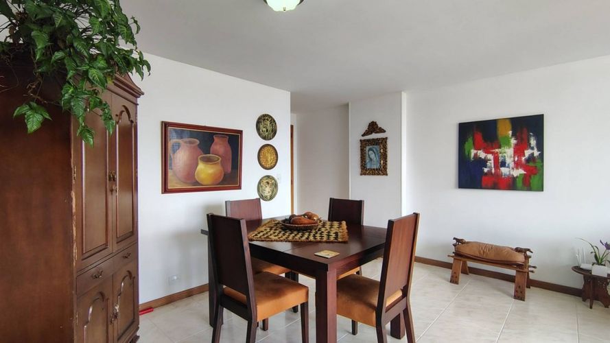 Apartamento de 3 alcobas en venta en La Florida, Medellín, 97 m² · foto 4 de 17