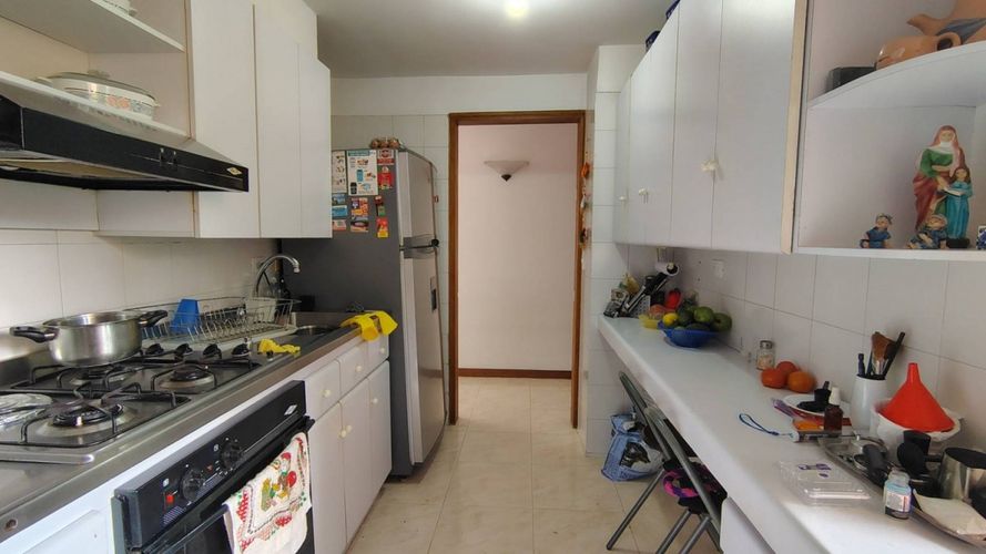 Apartamento de 3 alcobas en venta en La Florida, Medellín, 97 m² · foto 8 de 17