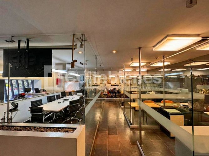 Bodega en arriendo en El Poblado, Medellín, 1160 m² · foto 8 de 13