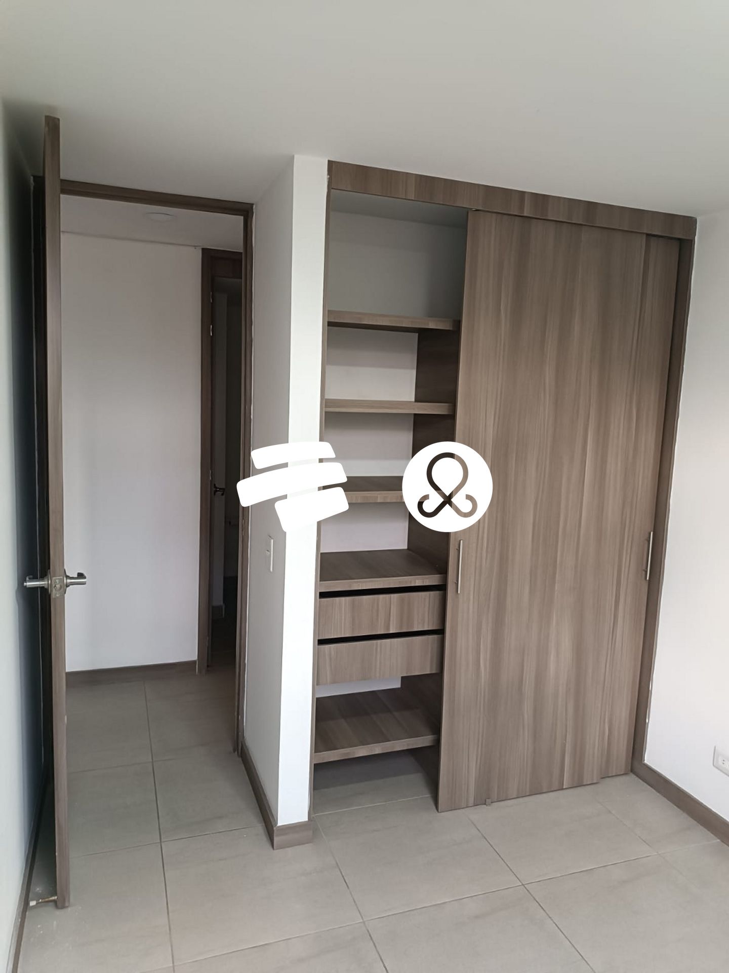 Apartamento en venta en Viviendas Del Sur, Itagüí · foto 14 de 19