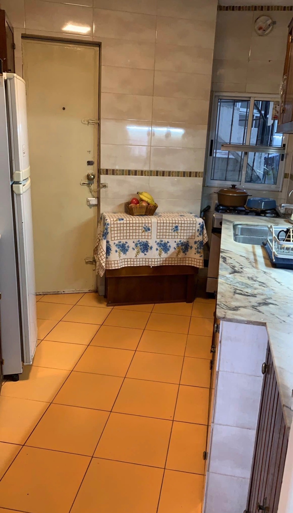 Apartamento de 2 Dormitorios al Frente: 92 m² , Bañado por el Sol y con Vistas Despejadas - Widok 4
