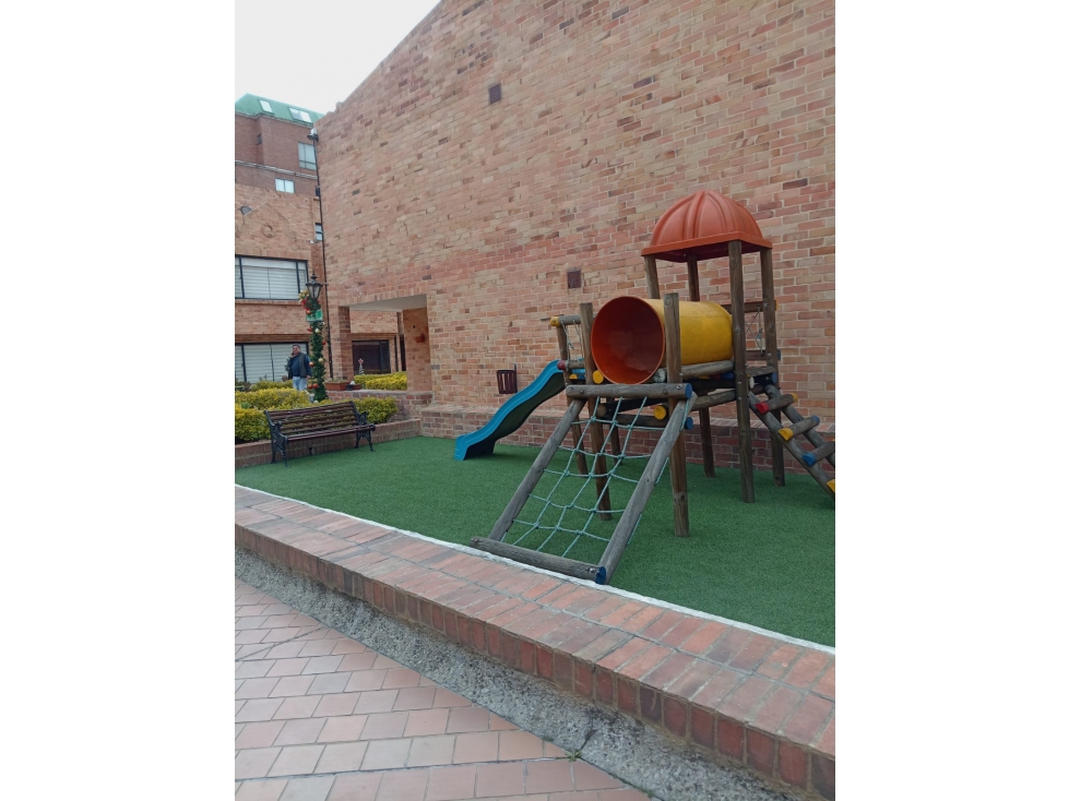 Casa en venta en Cedritos, Bogotá · foto 5 de 24