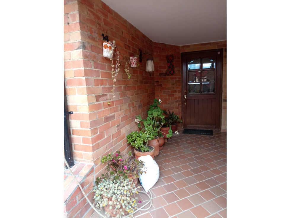 Casa en venta en Cedritos, Bogotá · foto 7 de 24