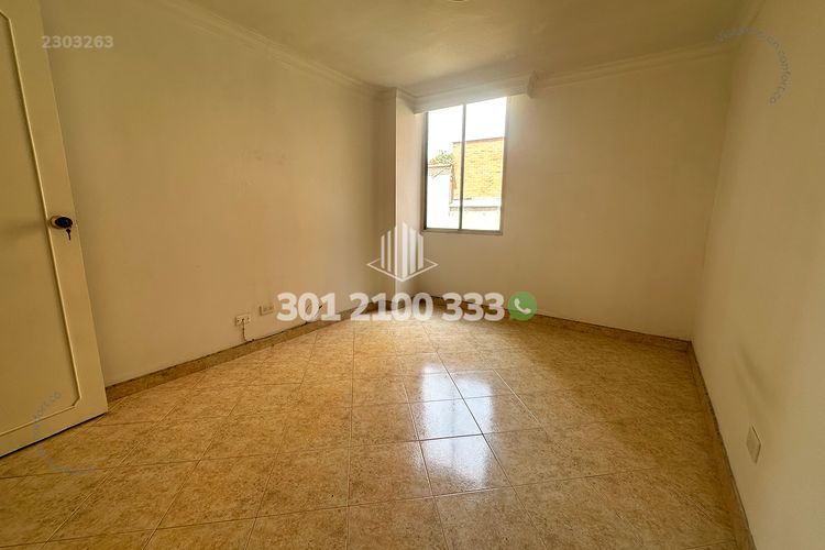 Apartamento de 3 alcobas en arriendo en Laureles, Medellín, 165 m² · foto 19 de 24