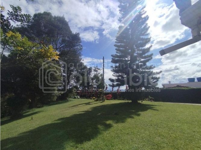 Casa de 4 alcobas en venta en La Laja, Rionegro, 200 m² · foto 6 de 24