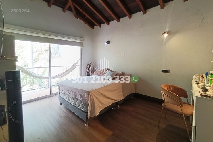 Casa de 5 alcobas en venta en La Doctora, Sabaneta, 470 m² · foto 16 de 24