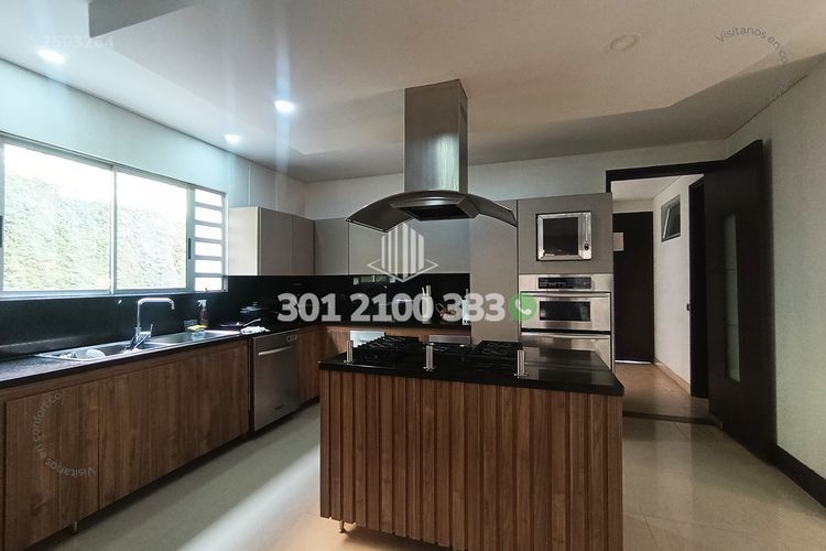 Casa de 5 alcobas en venta en La Doctora, Sabaneta, 470 m² · foto 7 de 24