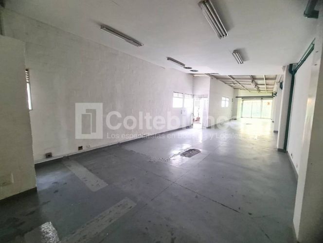 Bodega en arriendo en El Poblado, Medellín, 120 m² · foto 6 de 11