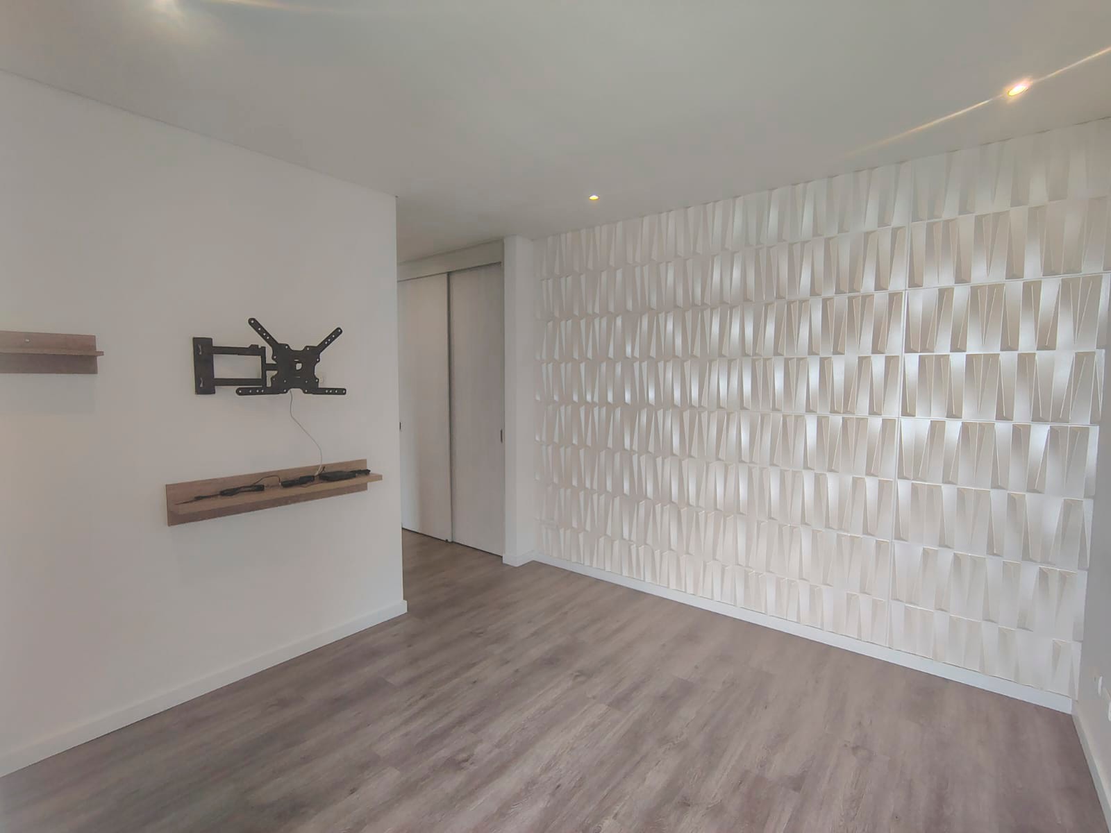 Apartamento en arriendo en El Poblado, Medellín · foto 7 de 16