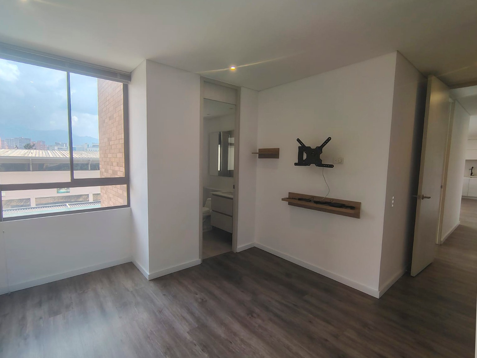 Apartamento en arriendo en El Poblado, Medellín · foto 10 de 16