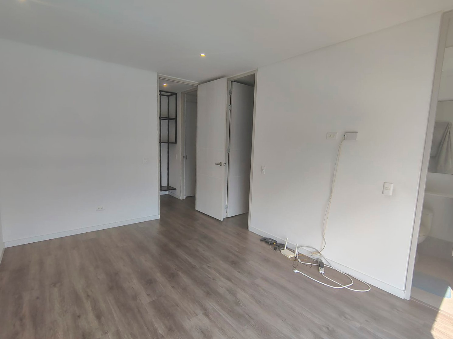 Apartamento en arriendo en El Poblado, Medellín · foto 11 de 16