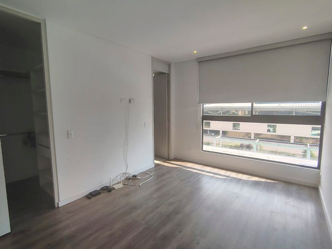 Apartamento de 2 alcobas en venta en Lalinde, Medellín, 95 m² · foto 9 de 16