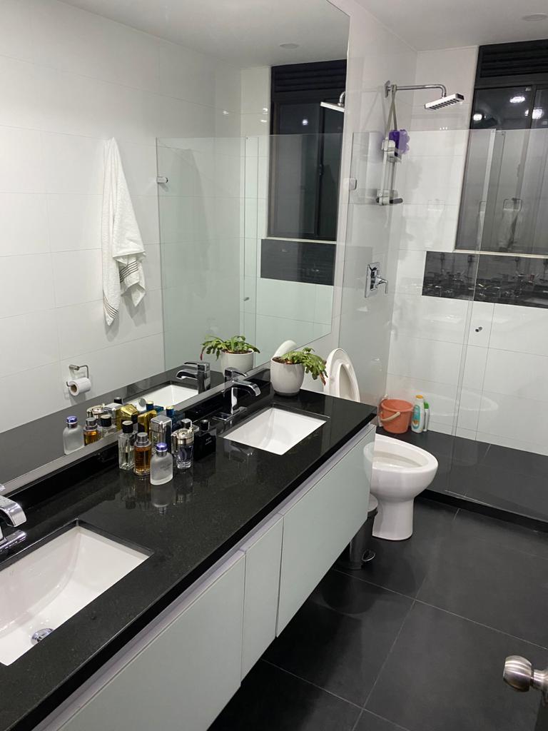 Apartamento en venta en Santa Barbara, Bogotá · foto 15 de 23