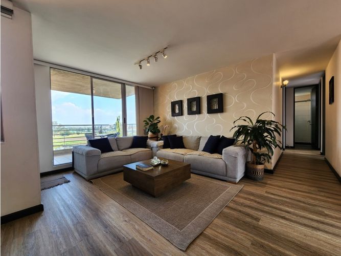Apartamento de 3 alcobas en venta en Condominio Campestre Alhambra, Madrid, 100 m² · foto 3 de 24