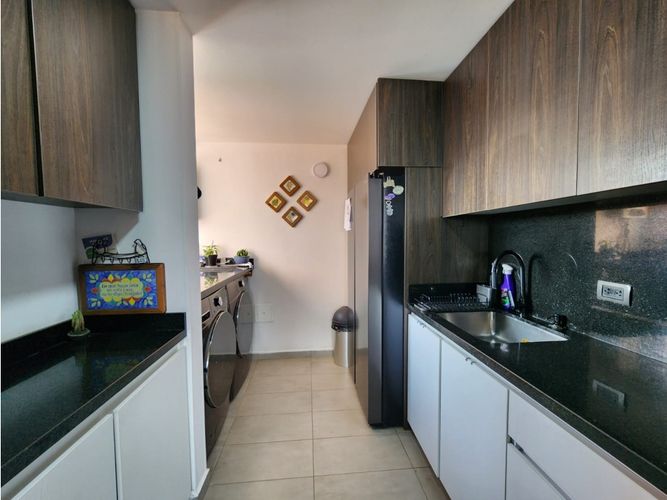 Apartamento de 3 alcobas en venta en Condominio Campestre Alhambra, Madrid, 100 m² · foto 9 de 24
