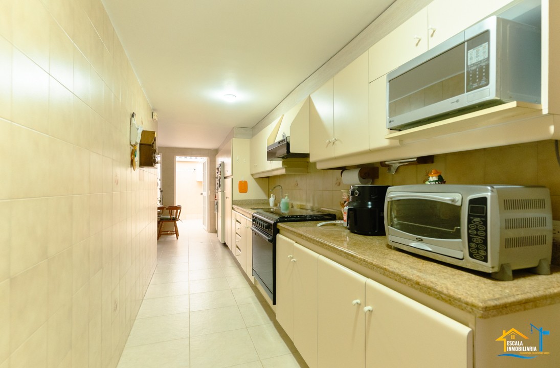 Casa en venta en Altos De Suba, Bogotá · foto 9 de 24