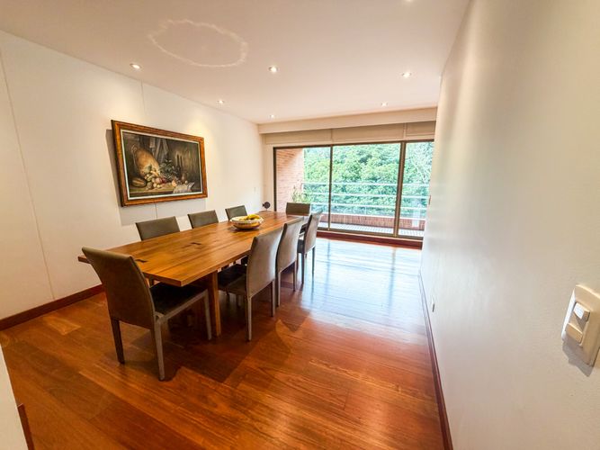 Apartamento de 4 alcobas en venta en Chico Norte, Bogotá, 291 m² · foto 6 de 20